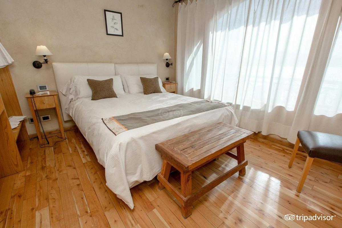 Lirolay Suites - Apart Hotel San Carlos de Bariloche Exteriör bild